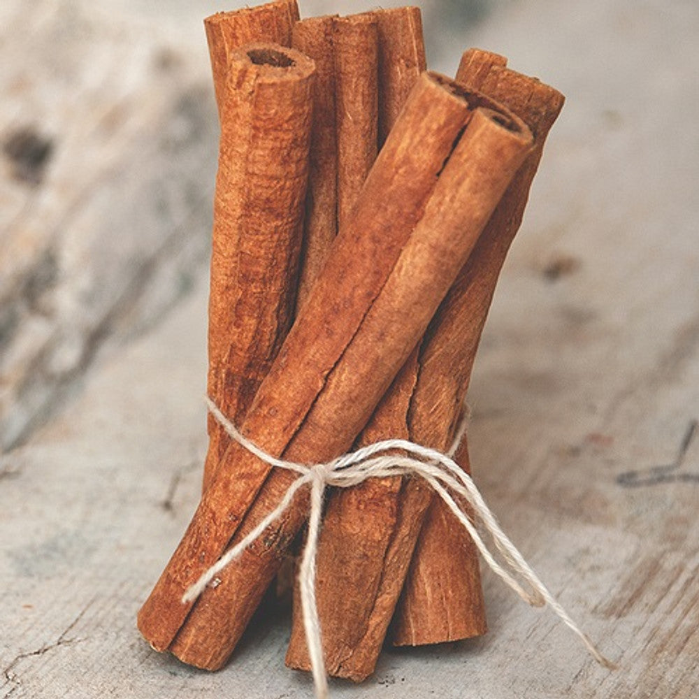 Elcarim Cinnamon Essential Oil (Cinnamomum veru)